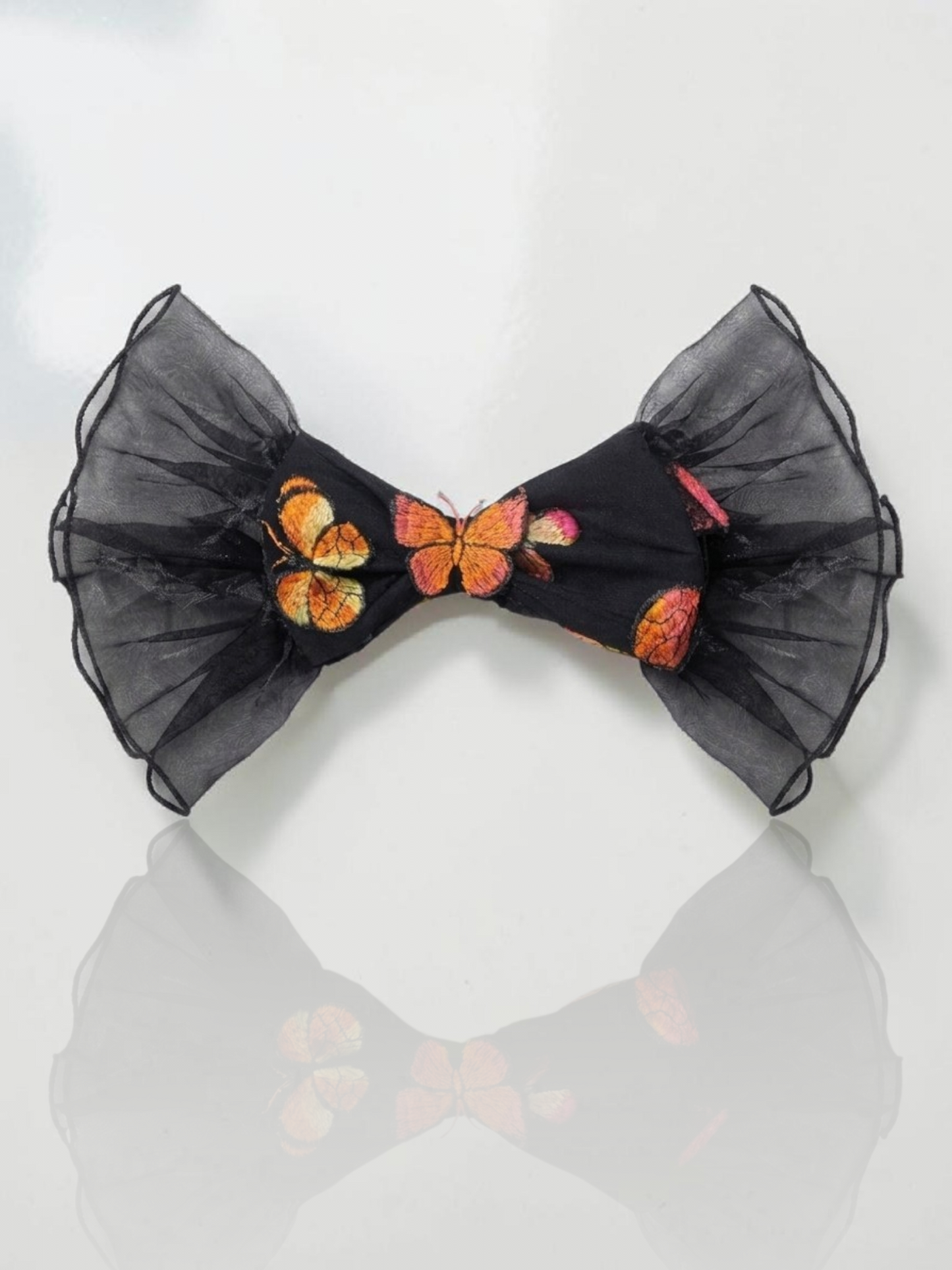Monarch Mantle Bow